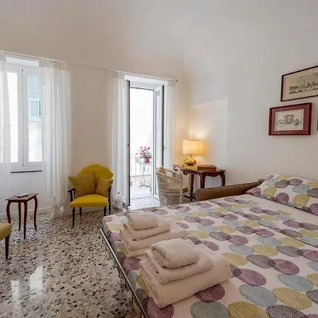 Apartment Corradi Lovely & Central Flat *